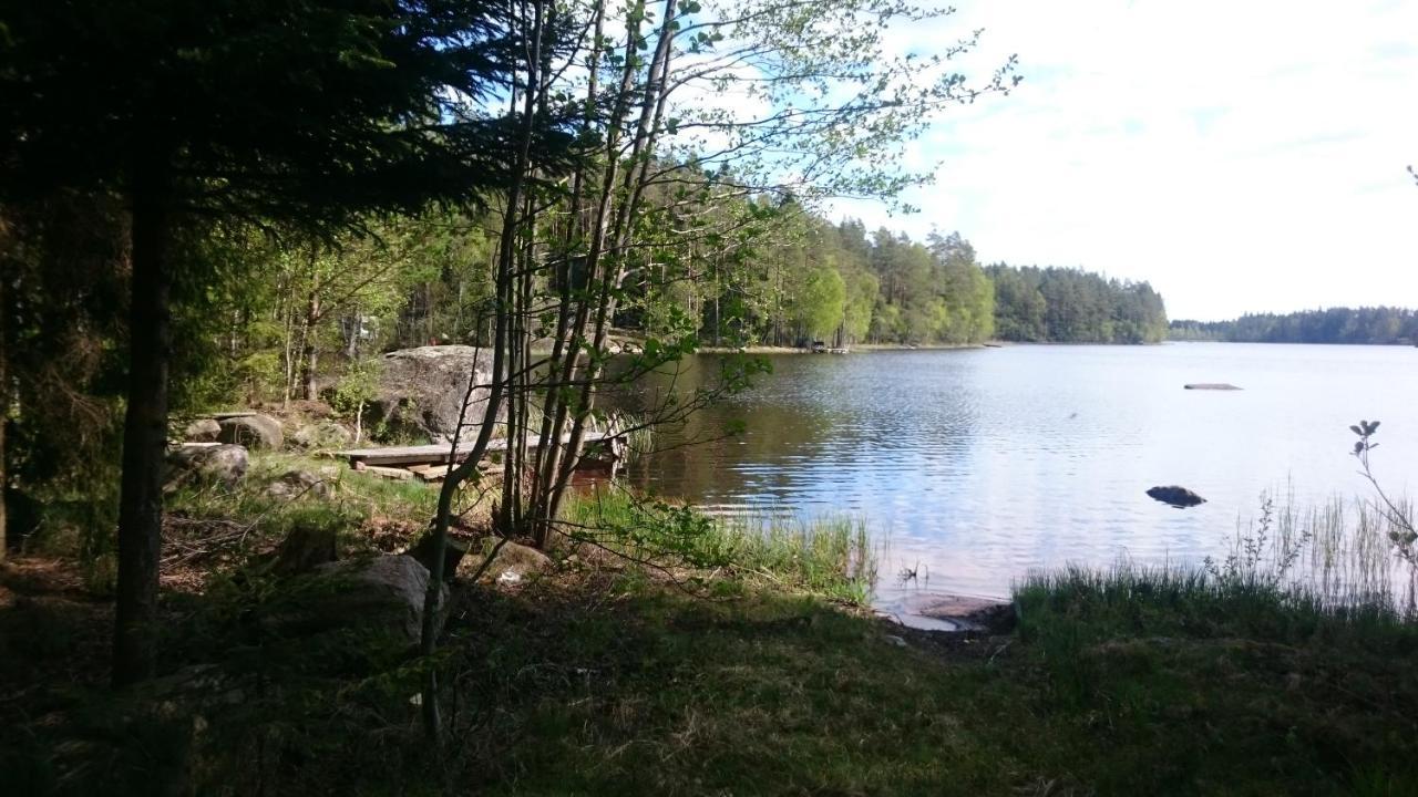 Eraemoekki Jaerven Rannalla Laitila Exterior photo